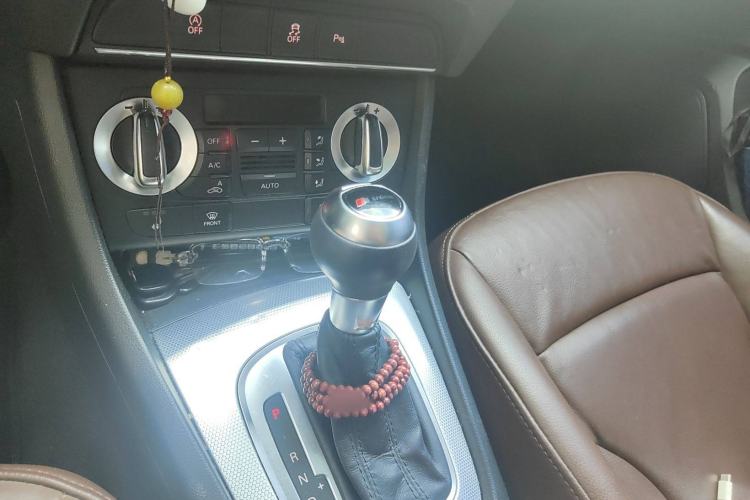 Used Audi Q3 2015 35 TFSI Millionth Anniversary Comfort Model