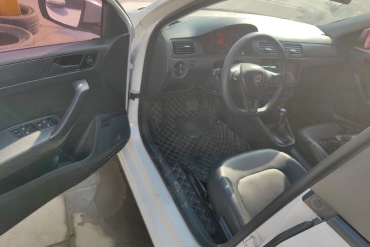 Used Volkswagen Santana 2016 1.6L Automatic Fashion Edition
