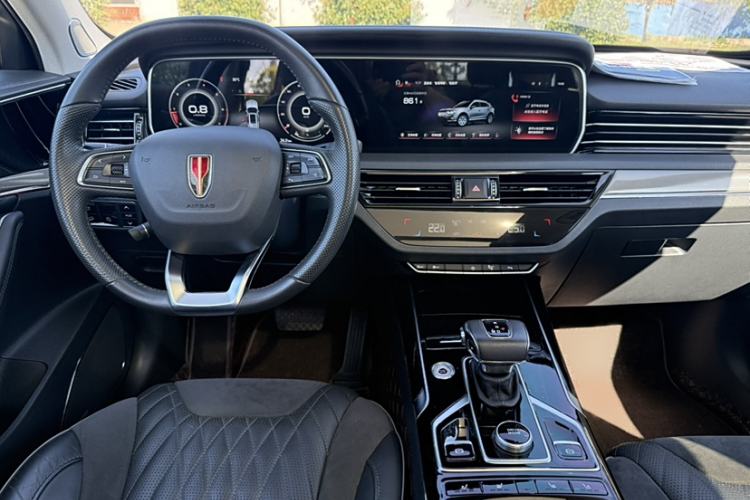 Used Hongqi HS5 2022 Facelifted Version 2.0T Smart Connect Flagship All-Wheel-Drive Edition
