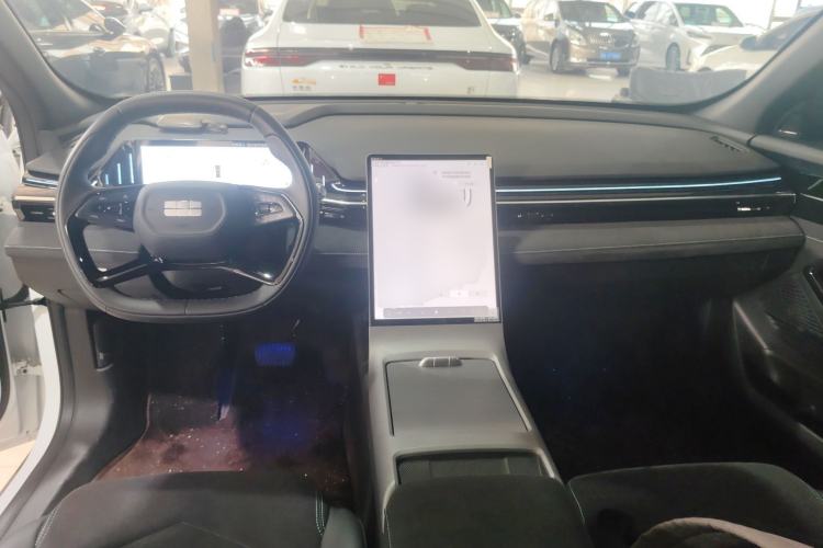 Used Geely Galaxy L6 2024 125km Creative Edition
