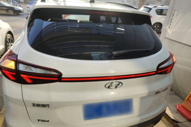 Used Hyundai Tucson 2020 280TGDi Two-Wheel-Drive GLS Fashion Edition China VI Standard
