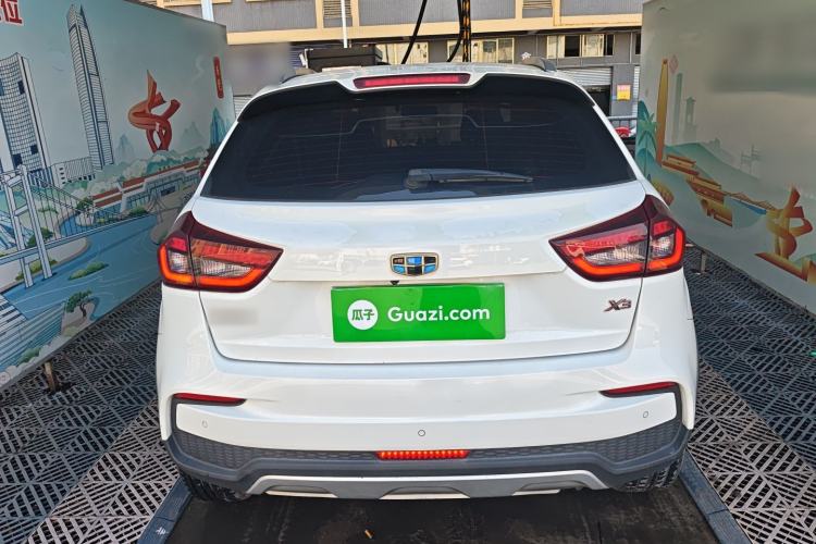 Used Geely Auto Vision X3 2019 Upgraded Model 1.5L CVT Elite Version
