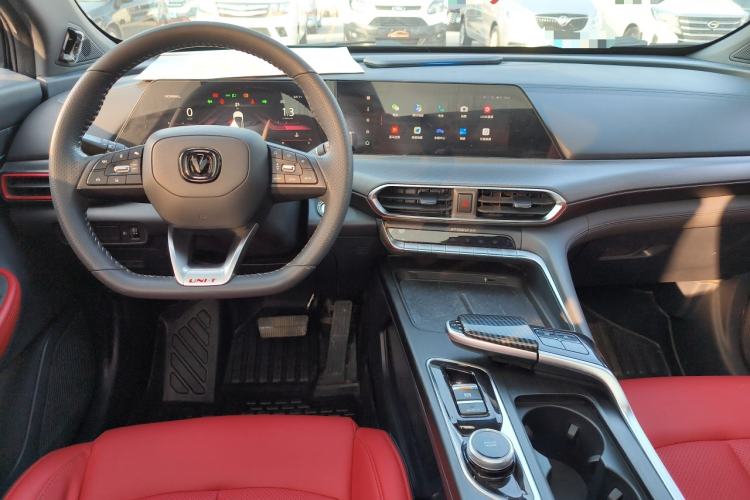 Used Changan UNI-T 2020 1.5T Prestige Version
