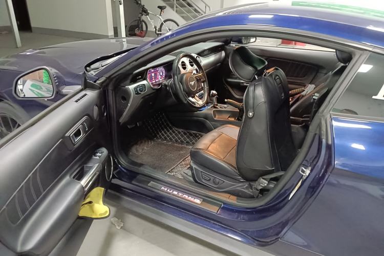 Used Ford Mustang 2019 2.3L EcoBoost
