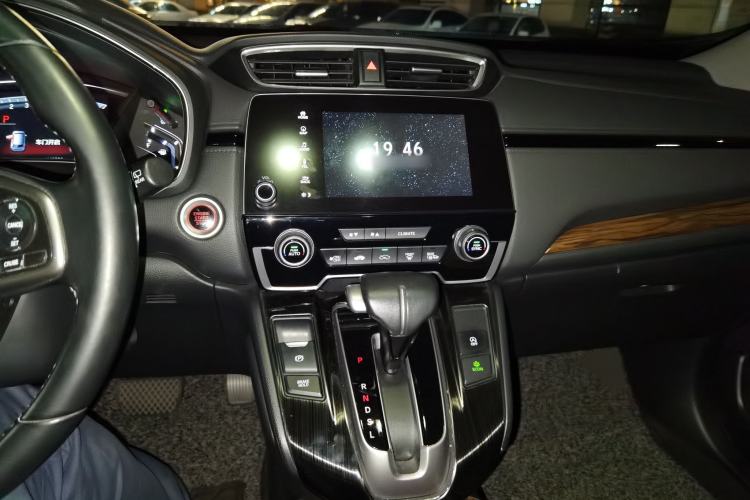 Used Honda CR-V 2017 240TURBO CVT Front-Wheel Drive Fashion Edition