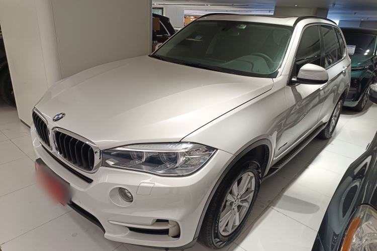 Used BMW X5 2015 xDrive28i
