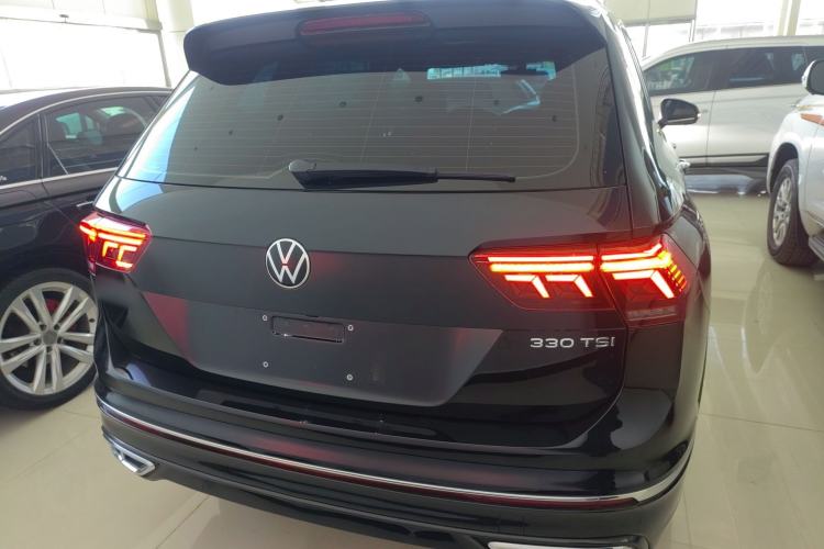 Used Volkswagen Tiguan L 2022 330TSI Automatic Two-Wheel Drive R-Line Enhanced Edition
