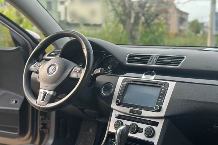 Used Volkswagen Magotan 2013 1.8TSI Luxury Model
