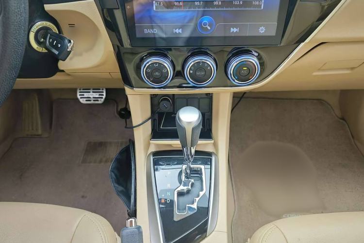 Used Toyota Corolla 2017 1.2T CVT GL
