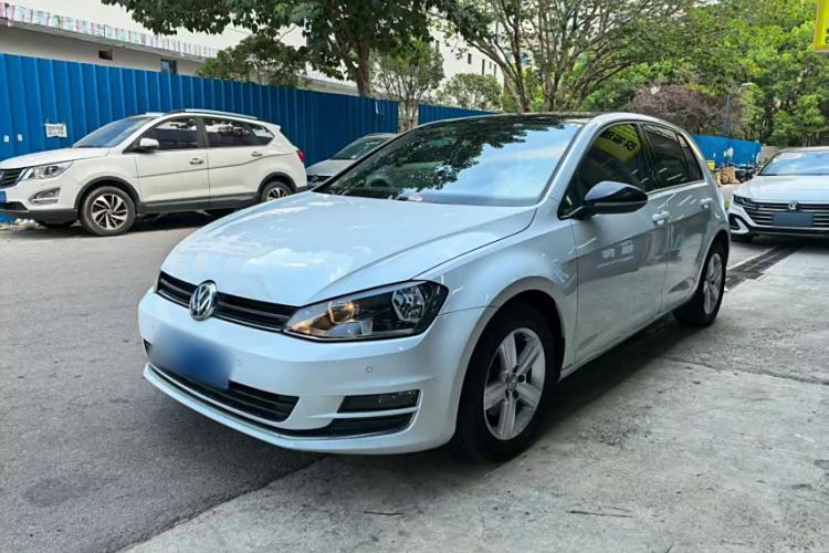 Used Volkswagen Golf 2017 230TSI Automatic Comfort Edition – Celebrating Milestone of One Million Units
