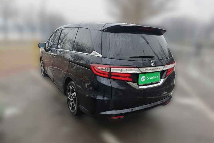 Used Honda Odyssey 2015 2.4L Supreme Edition
