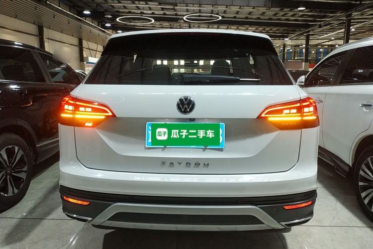 Used Volkswagen Tayron 2022 280TSI Two-Wheel Drive Luxury Smart Connectivity Version
