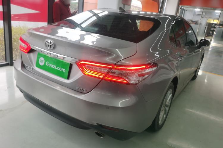 Used Toyota Camry 2021 2.0G Luxury Edition