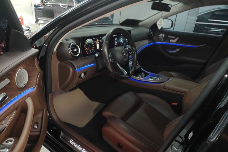 Used Mercedes-Benz E-Class 2022 Updated E 300 L Luxury Edition
