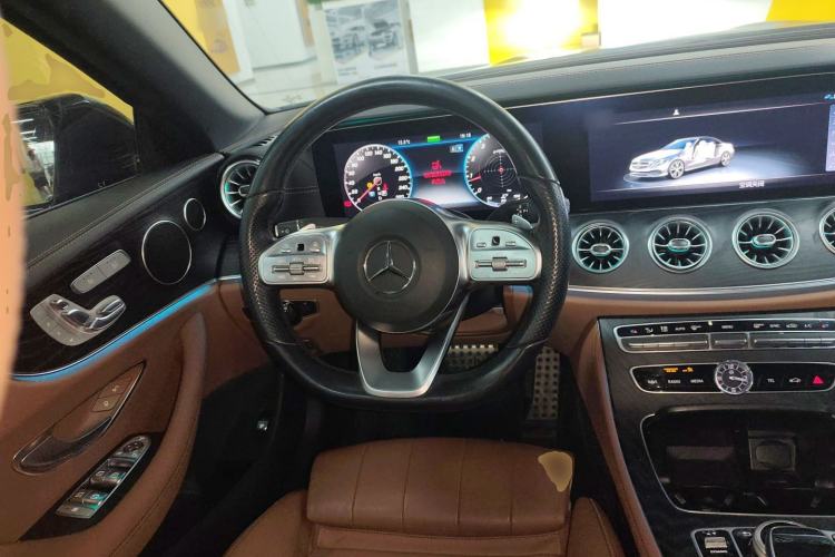 Used Mercedes-Benz E-Class 2020 E 260 Convertible Coupe
