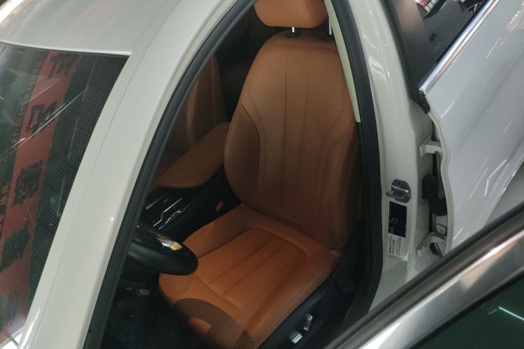 Used BMW 5 Series 2018 528Li Launch Special Edition
