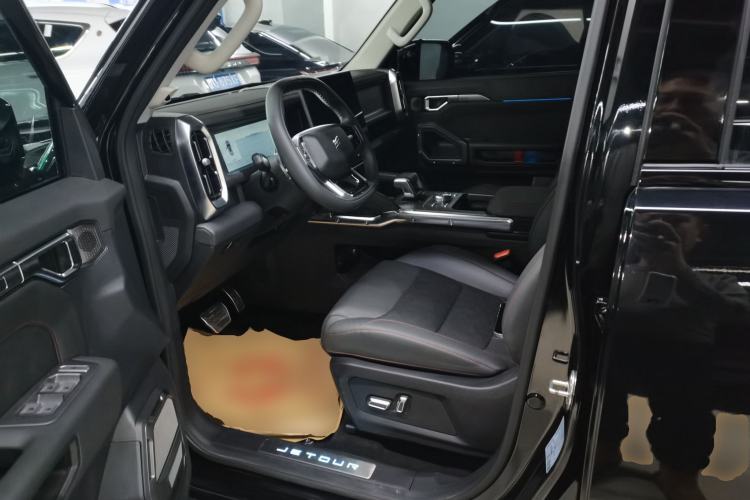 Used JETOUR Traveler 2023 2.0T All-Wheel-Drive CrossPRO