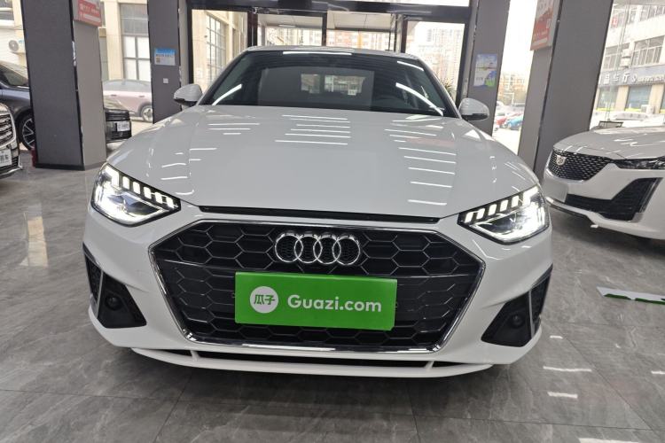 Used Audi A4L 2022 40 TFSI Fashion Dynamic Model
