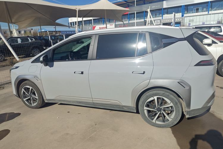 Used AION Y 2023 Younger Star Edition