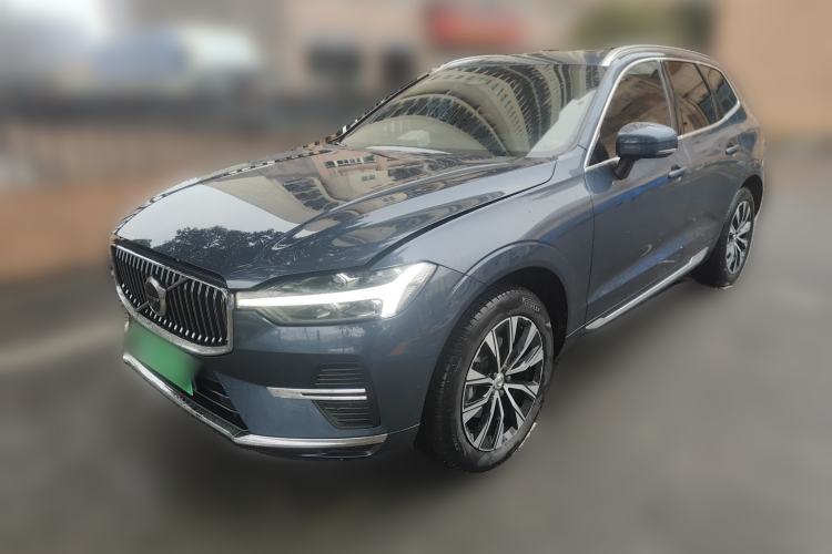 Used Volvo XC60 2023 B5 4x4 Smart Luxury Edition