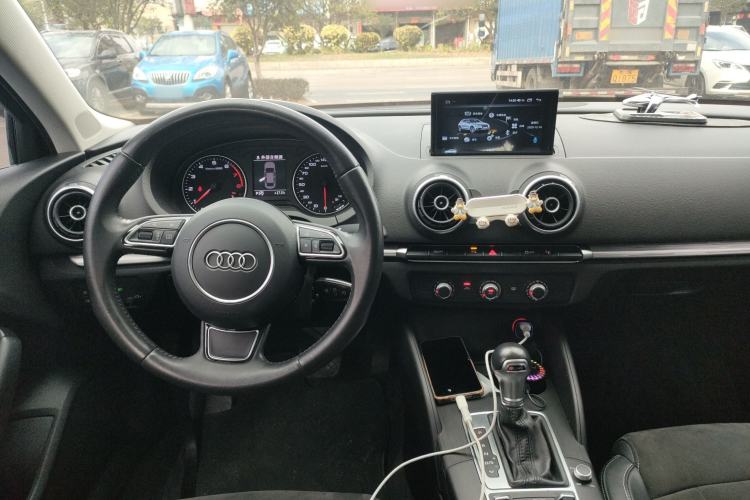 Used Audi A3 2016 Limousine 35 TFSI Prestige Edition
