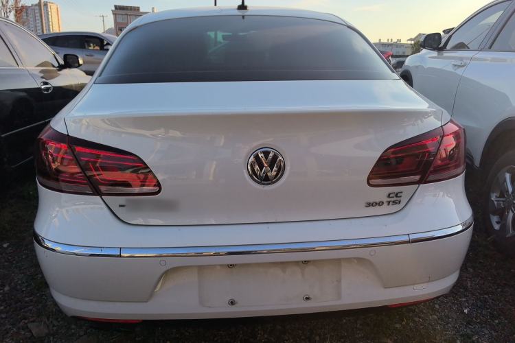 Used Volkswagen FAW-Volkswagen CC 2016 1.8TSI Luxury Model
