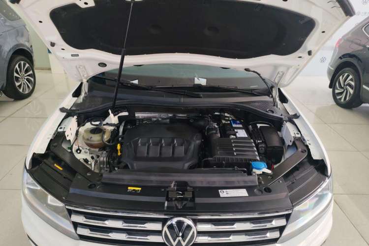 Used Volkswagen Tiguan L 2021 330TSI Automatic Two-Wheel Drive Smart Edition
