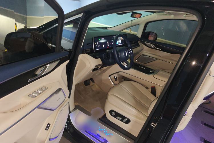 Used Wey Gaoshan 2023 Four-Wheel-Drive Executive Extended Version