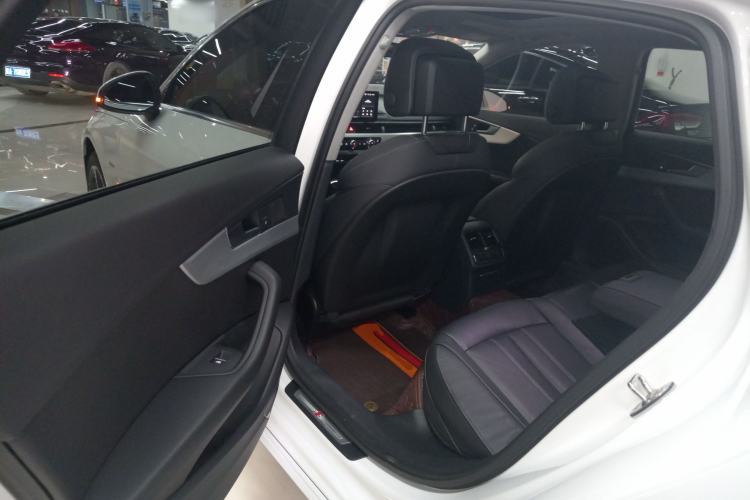 Used Audi A4L 2022 40 TFSI Fashion Dynamic Model