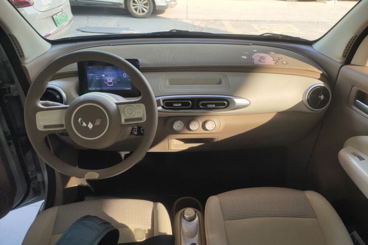 Used Wuling Hongguang MINIEV 2025 Four-Door Version Advanced Edition
