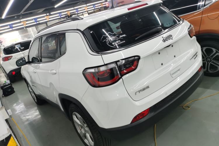 Used  Compass 2017 200T Automatic Family Edition
