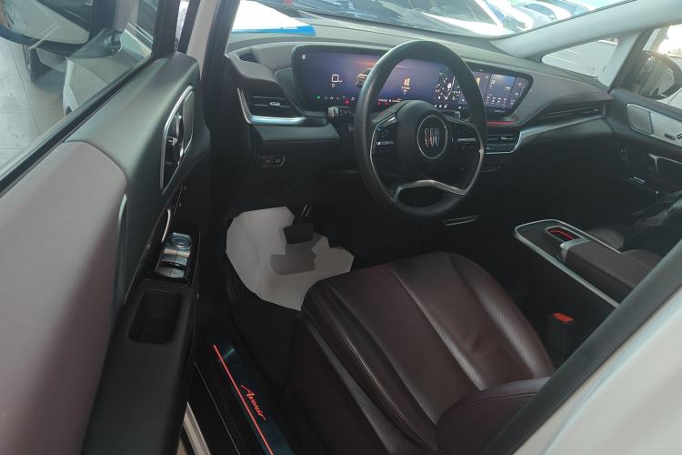 Used Buick Century 2023 2.0T Seven-Seater Yinshi Edition