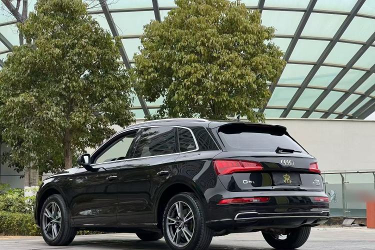 Used Audi Q5L 2020 Updated 40 TFSI Prestige Fashion Edition
