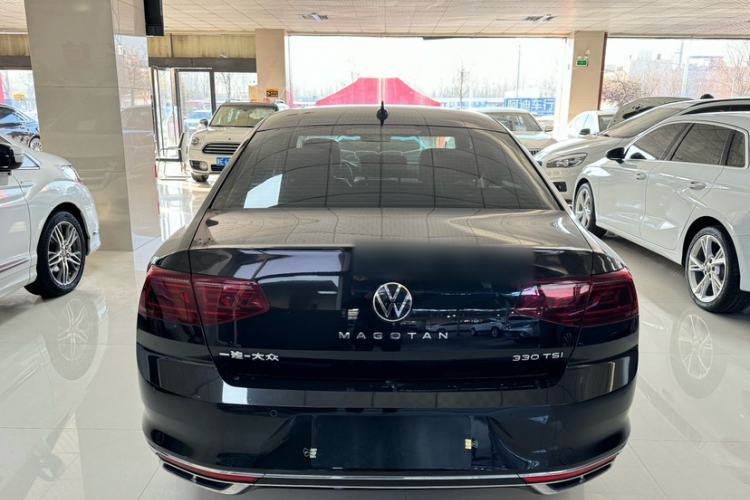 Used Volkswagen Magotan 2023 2 Million Units Limited Edition 330TSI DSG Leading Version