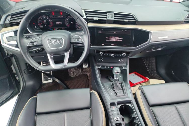 Used Audi Q3 2024 35 TFSI Stylish and Elegant Edition