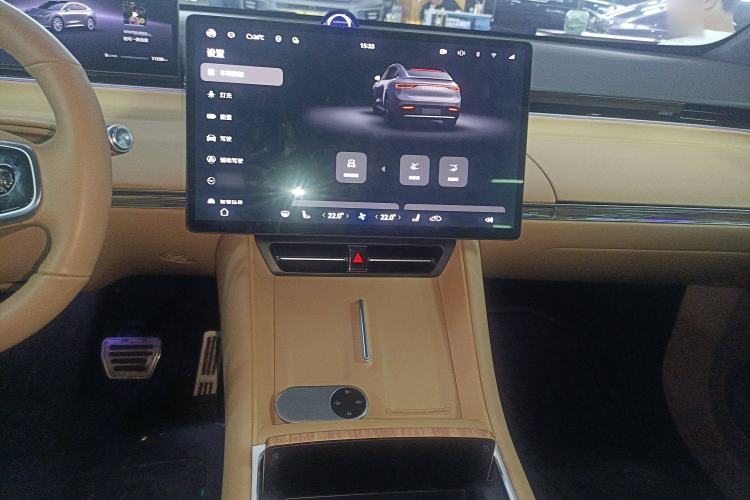 Used Hima Luxeed R7 2024 All-Electric 736 km Ultra
