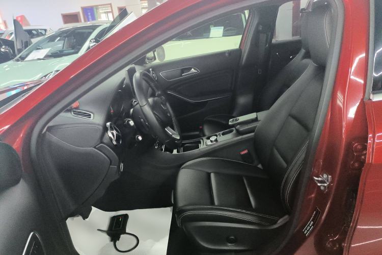 Used Mercedes-Benz GLA 2018 GLA 200 Fashion Model