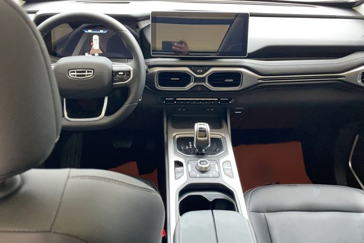 Used Geely Auto Haoyue 2020 1.8TD DCT Flagship 7-Seater
