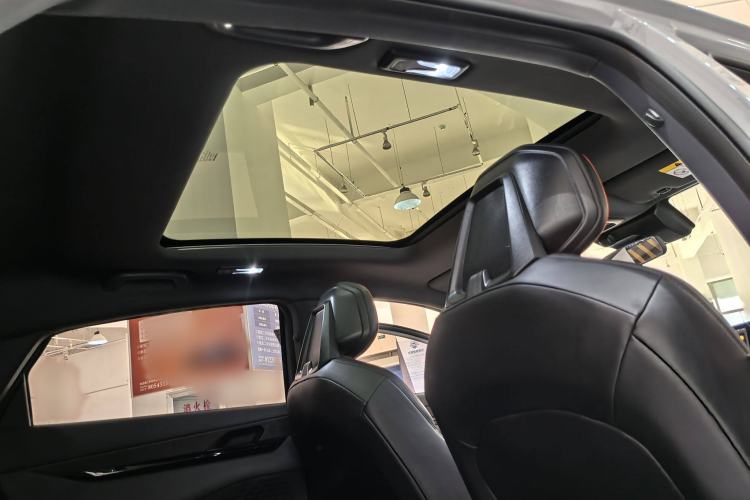 Used Changan UNI-V 2022 1.5T Prestige Version
