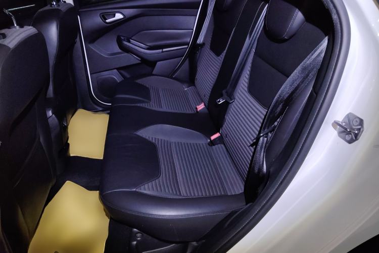 Used Ford Focus 2018 Sedan Classic 1.6L Automatic Trendy SmartDrive Edition