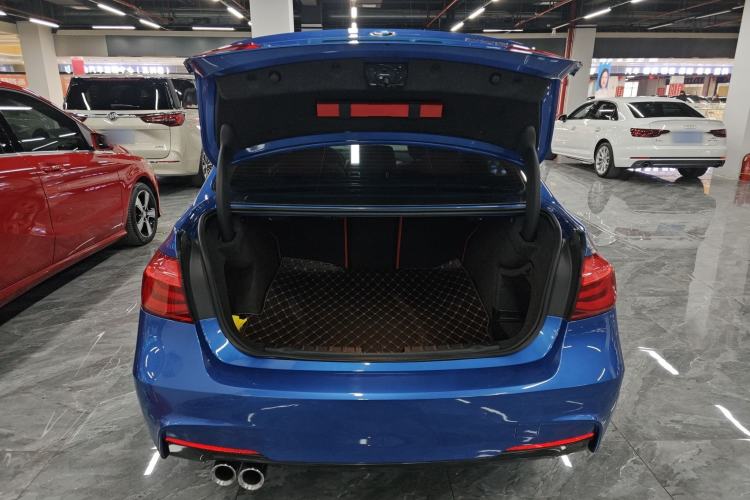 Used BMW 3 Series 2019 320i M Sport Package
