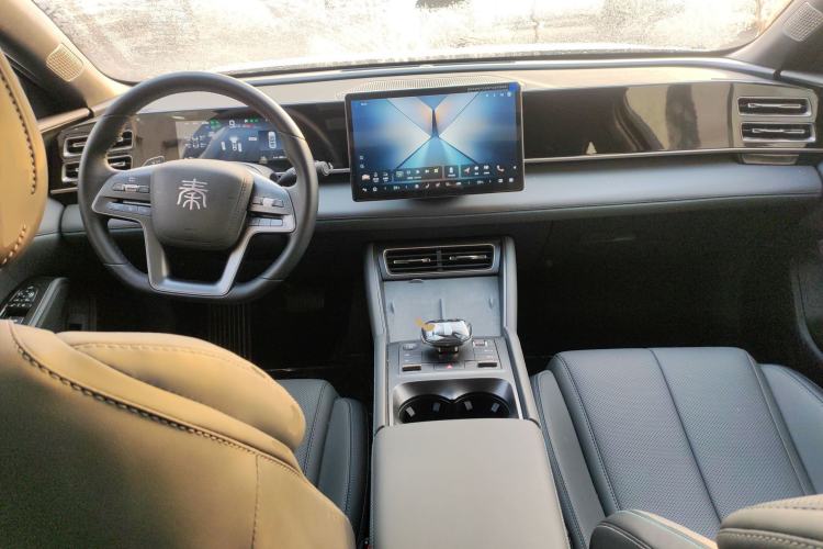 Used BYD Qin L 2025 DM-i Smart Drive 120KM Superior Model