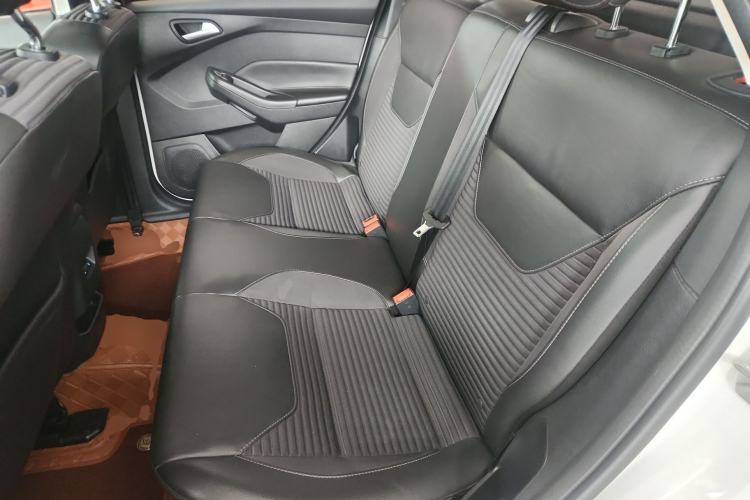 Used Ford Focus 2017 Hatchback 1.6L Automatic Fashion Edition Smart Drive Version