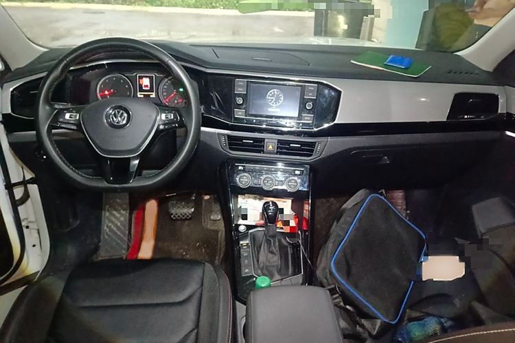 Used Volkswagen Tayron 2019 330TSI Two-Wheel-Drive Luxury Version China V Emission Standard
