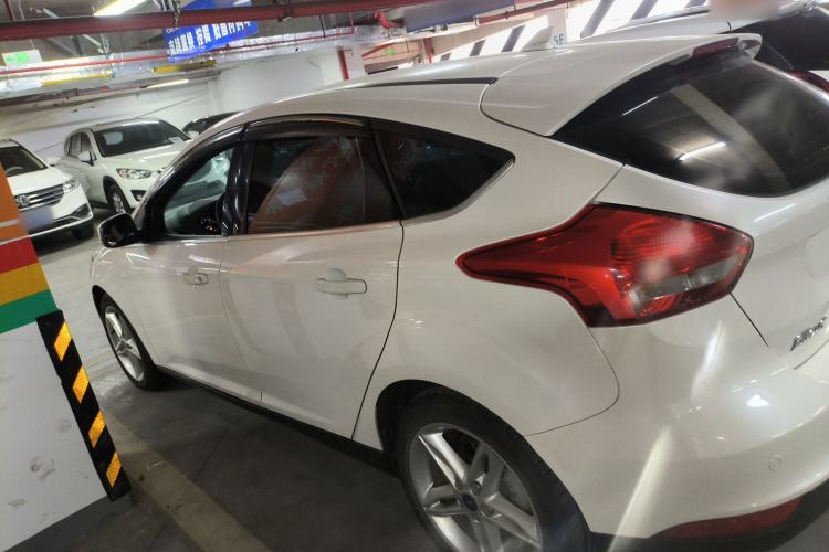 Used Ford Focus 2020 Hatchback Classic 1.5L Automatic Trendy Model