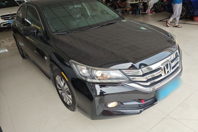 Used Honda Accord 2015 2.0L LX Comfort Edition
