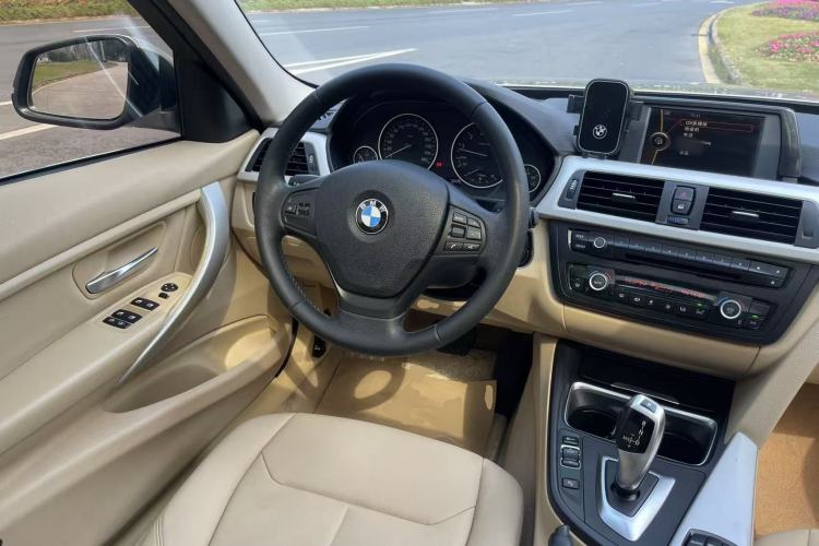 Used BMW 3 Series 2014 320Li Fashion Model