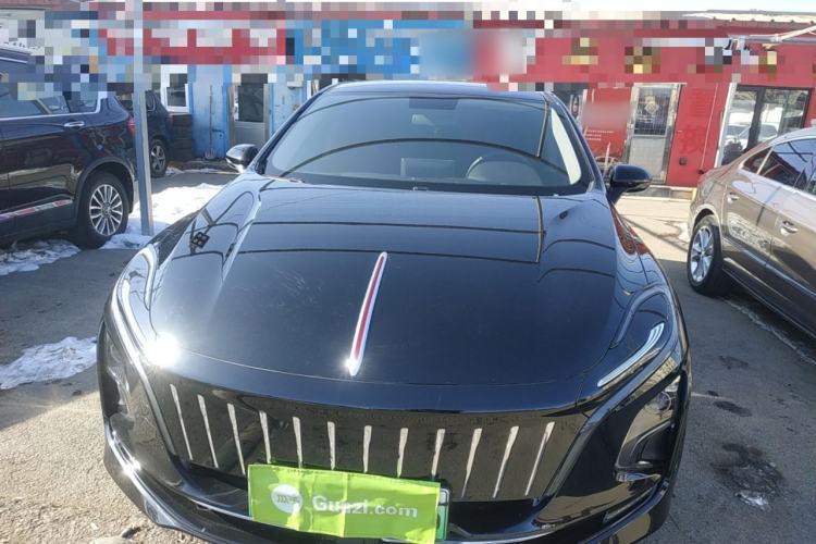 Used Hongqi E-QM5 2024 610 km PLUS
