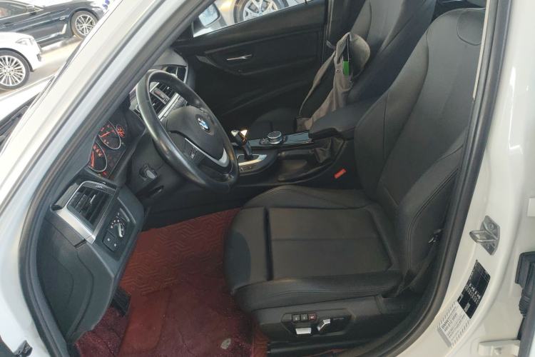 Used BMW 3 Series 2019 320Li Fashion Model
