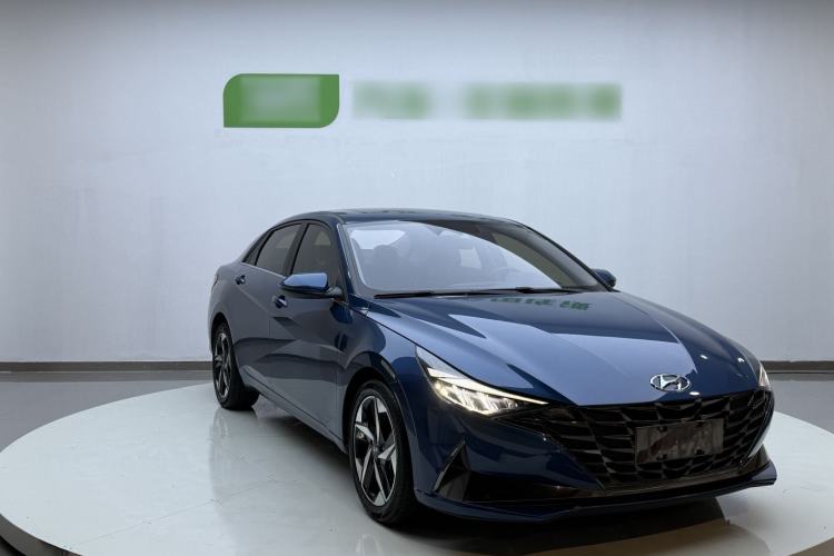 Used Hyundai Elantra 2022 1.5L CVT LUX Prestige Edition
